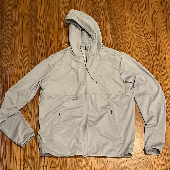 Vuori Jacket